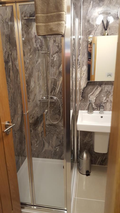 ארדרסיר Star Inn Rooms מראה חיצוני תמונה